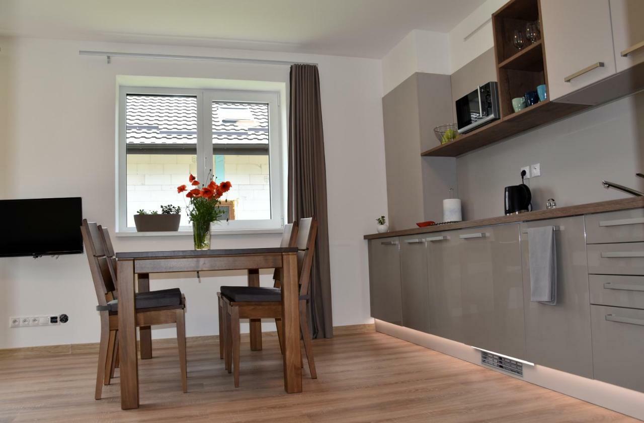 Elemir Appartement Bešeňová Buitenkant foto