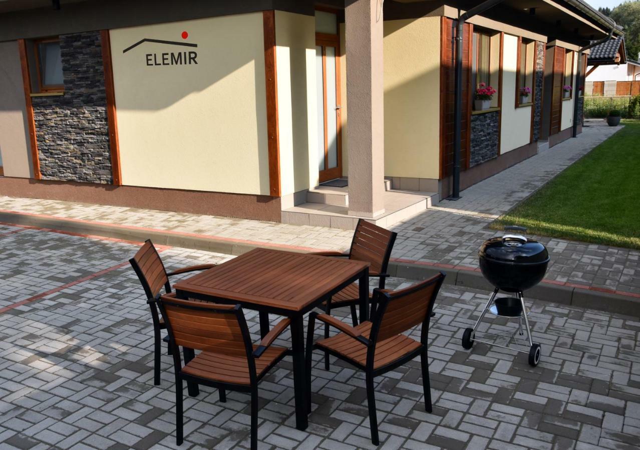 Elemir Appartement Bešeňová Buitenkant foto