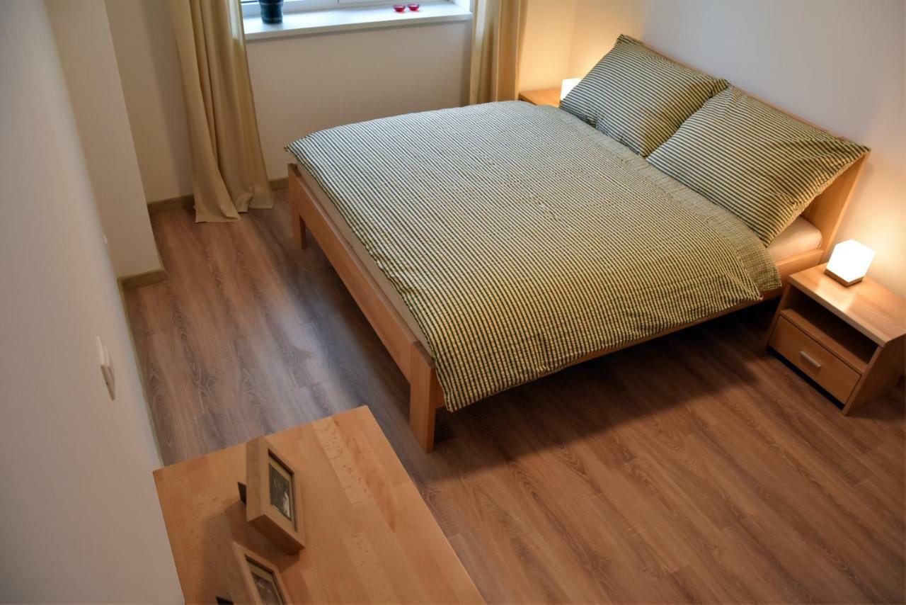 Elemir Appartement Bešeňová Buitenkant foto