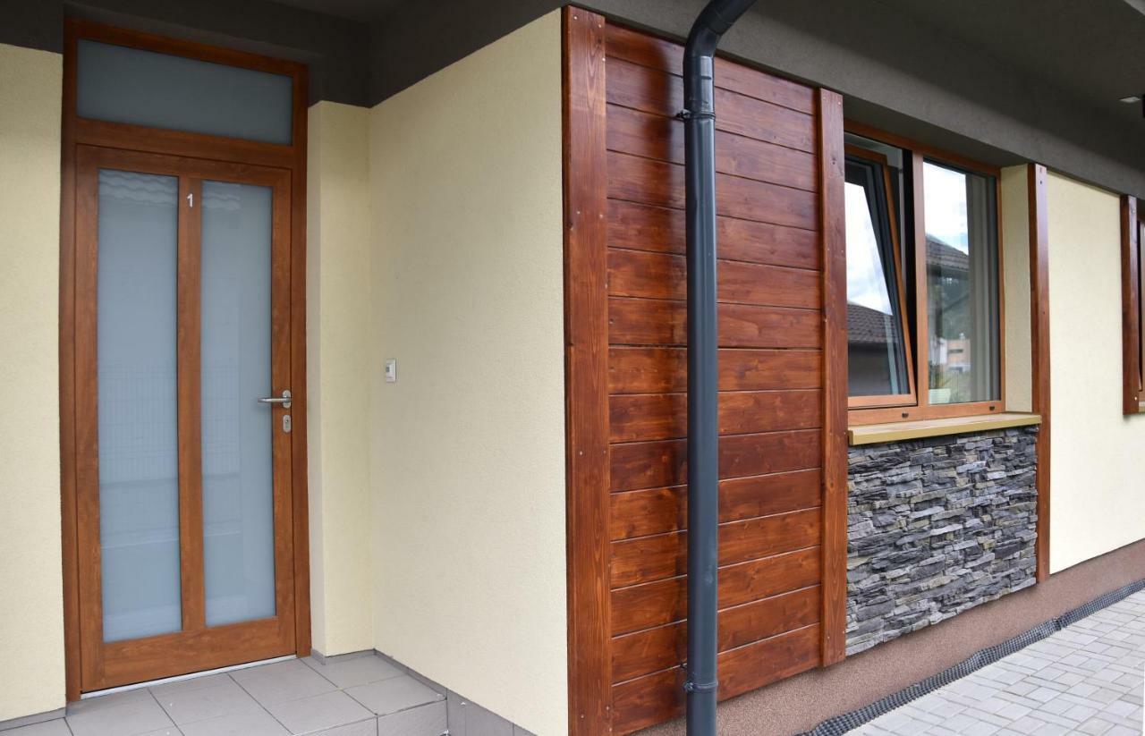 Elemir Appartement Bešeňová Buitenkant foto