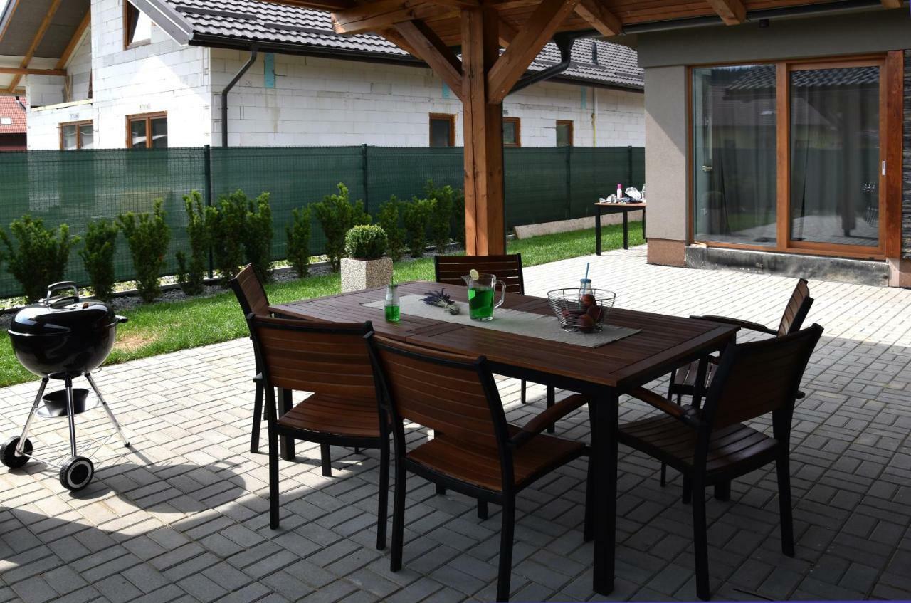 Elemir Appartement Bešeňová Buitenkant foto